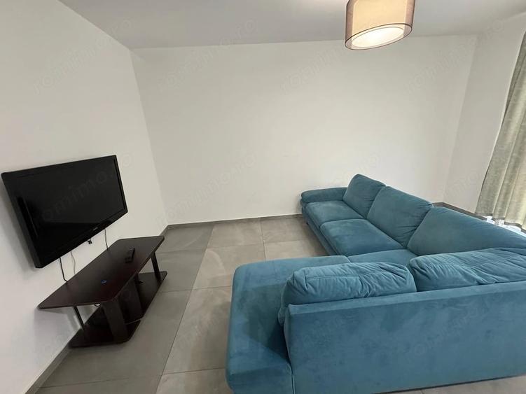 Apartament cu 2 camere semidecomandat în Dumbrăvița