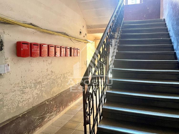Apartament cu 3 camere circular, mobilat în Ultracentral
