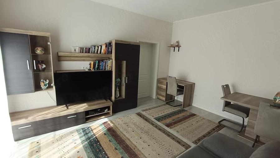 Apartament cu 2 camere decomandat în Giroc