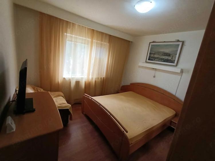 Apartament cu 2 camere decomandat în Cetății