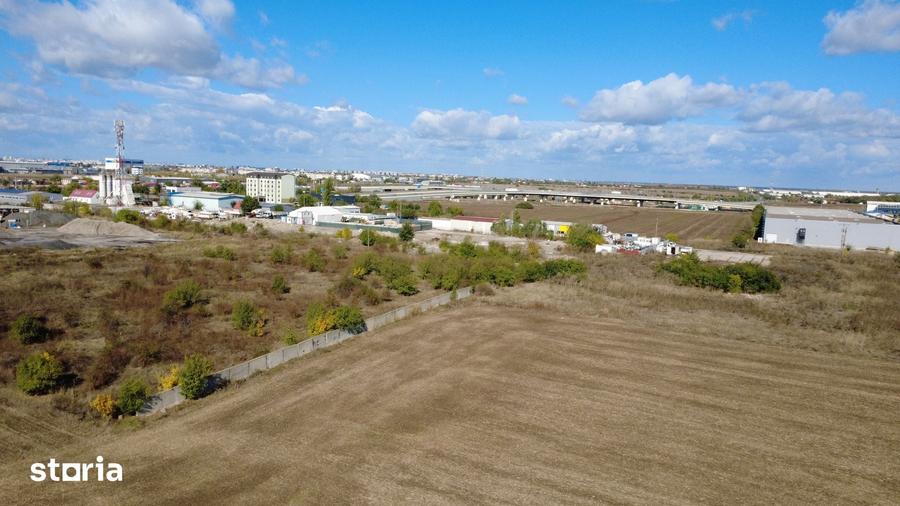 Teren de 33500 mp, în Central