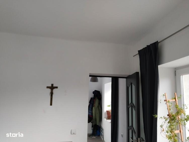 Casa de vanzare, Sebes Alba,zona Clasic, lini?tita,vecini de treaba. - 5
