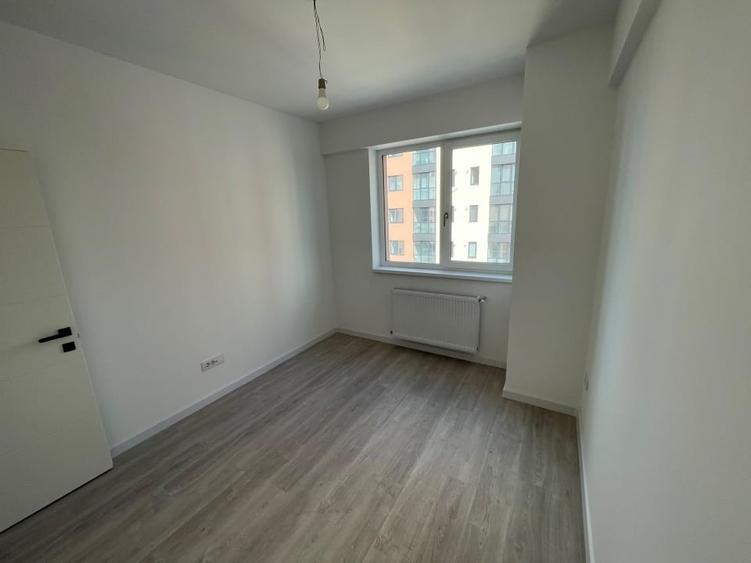 Apartament cu 2 camere semidecomandat în Lunca Cetățuii