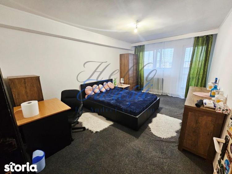 Apartament cu 3 camere decomandat, mobilat în Bulgaria