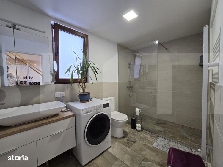 Casă cu 8 camere cu Teren 1122 Mp în Ciurila