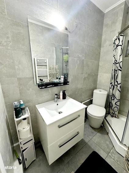 Apartament cu 3 camere în Traian