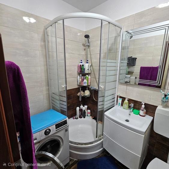Apartament cu 3 camere decomandat în Berceni