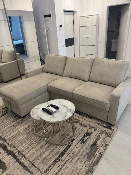 Apartament cu 2 camere semidecomandat, mobilat în Central