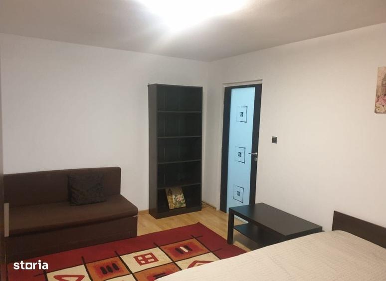 Garsonieră decomandată în Oancea