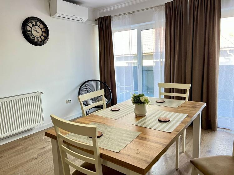 Apartament cu 2 camere semidecomandat, mobilat în Dâmbul Rotund