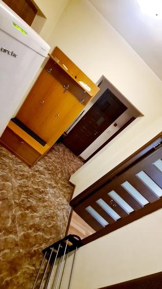 Apartament cu 2 camere decomandat în Titan