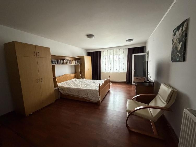 Casă cu 3 camere cu Teren 500 Mp în Geamăna