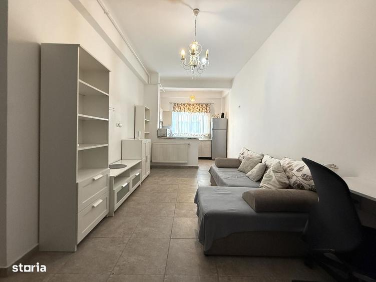 Apartament 2 camere semidecomandat, 42 mp, centrala proprie & Parcare - 1
