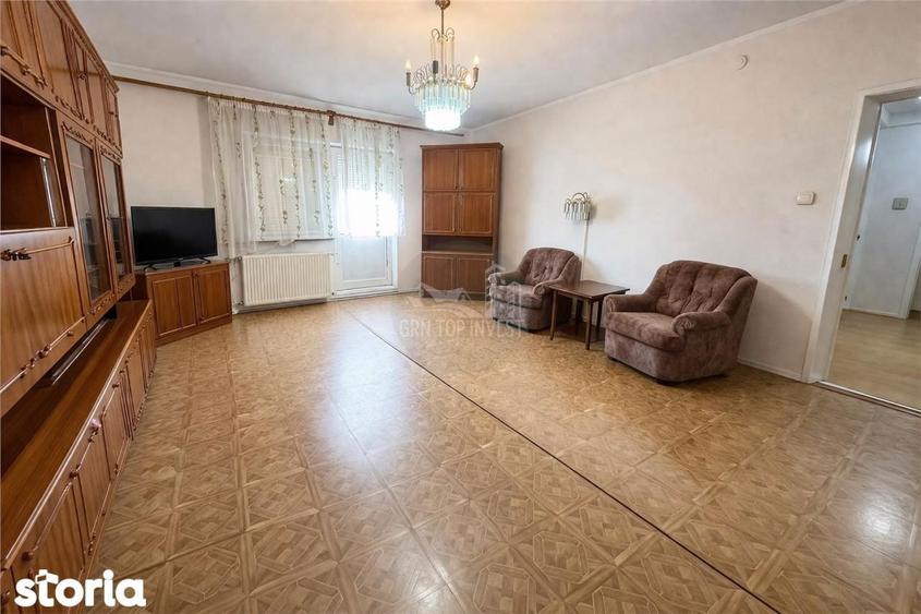 Apartament cu 3 camere decomandat, mobilat în Terezian