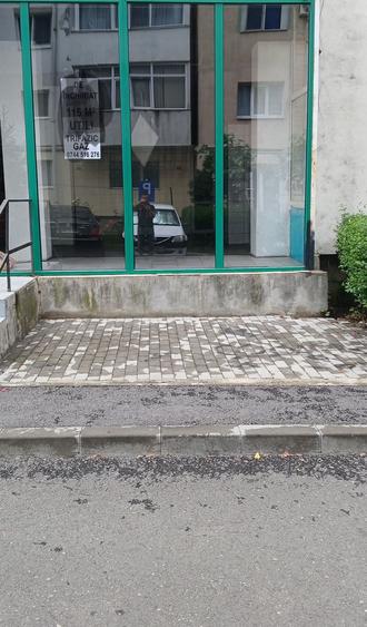 Spațiu comercial, de 35 mp, în Central