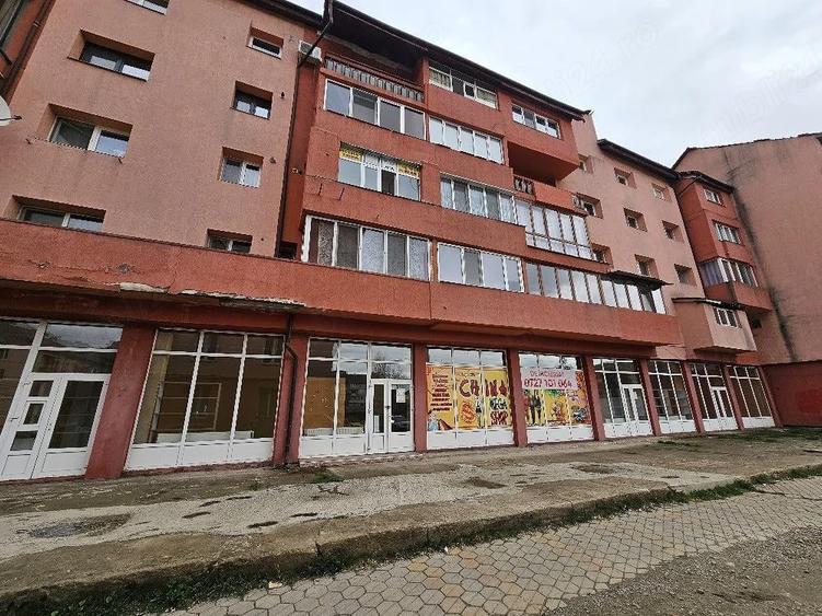Spațiu comercial, de 407 mp, în Central