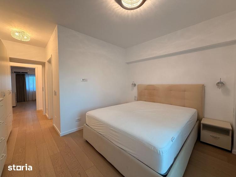 Apartament cu 4 camere în Centrul Civic