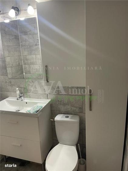 Apartament cu 2 camere decomandat în Energiei