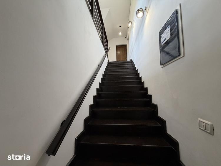 Casă cu 4 camere cu Teren 1625 Mp în Păuliș
