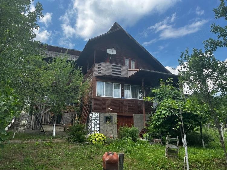 Casă cu 3 camere cu Teren 526 Mp în Central