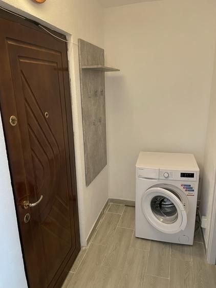 Garsonieră semidecomandată în Central