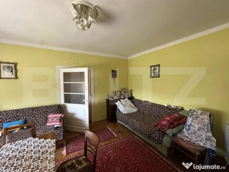 Casă cu 2 camere cu Teren 2963 Mp în Central
