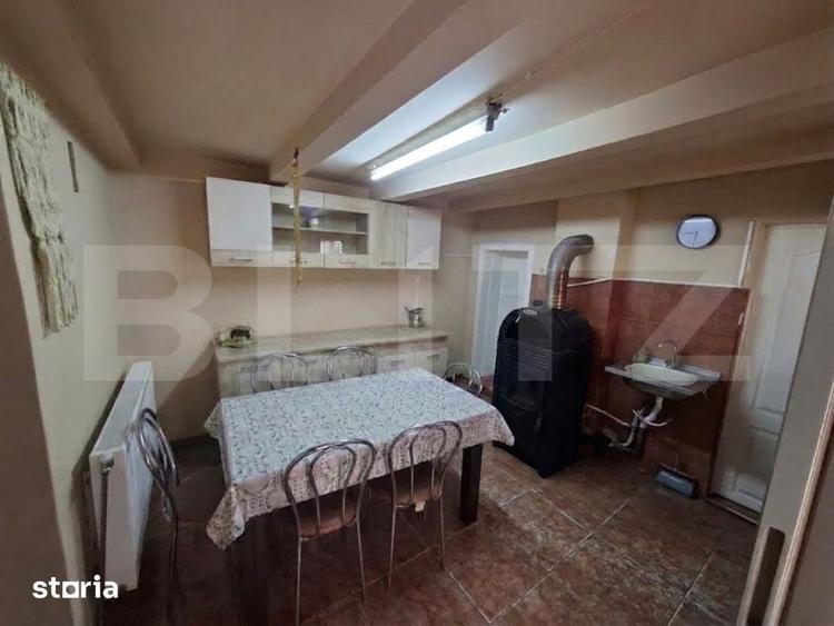 Casă cu 3 camere cu Teren 1561 Mp în Lazuri