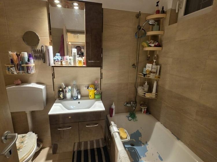 Apartament decomandat în Muncii