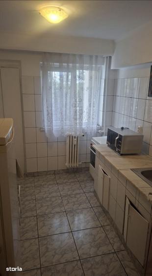 Apartament cu 2 camere decomandat în Negru Vodă