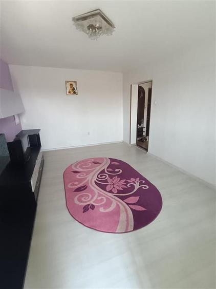 SPATIOS! Ap 2 Camere, etaj Intermediar in bloc cu Lift-58 mp - 2