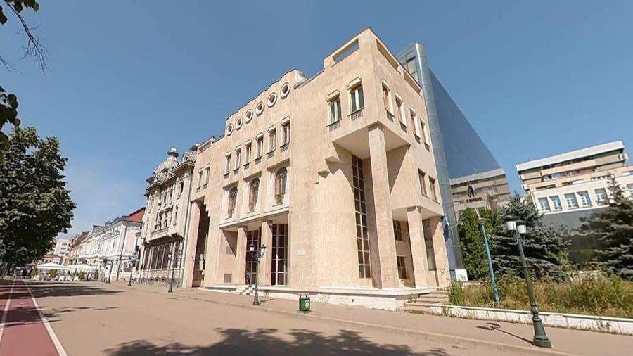 Spațiu comercial, de 4,714 mp, în Central