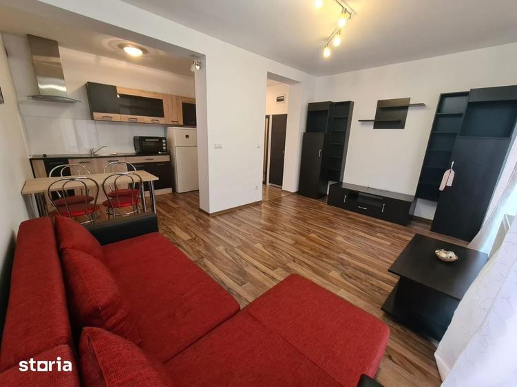 Apartament cu 2 camere semidecomandat în Buziașului