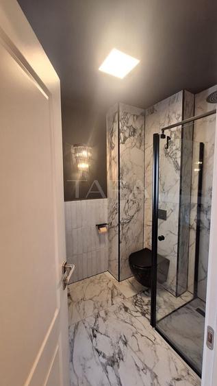 Apartament cu 3 camere decomandat, mobilat în Bună Ziua