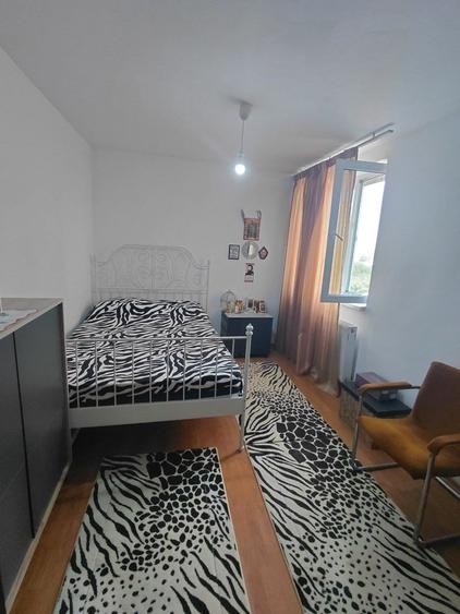Apartament cu 2 camere semidecomandat în Obor