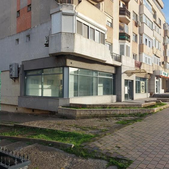 Spațiu comercial, de 140 mp, în Central