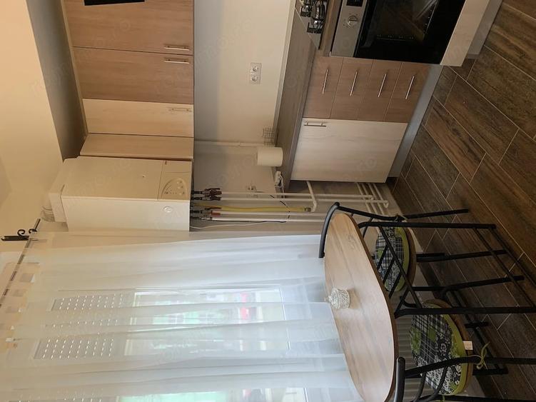 Apartament cu 2 camere decomandat în Luncă