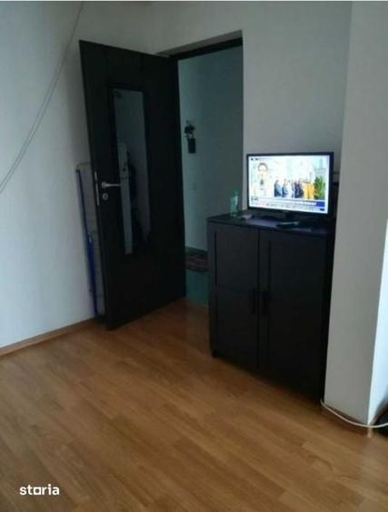 Garsonieră în Titan