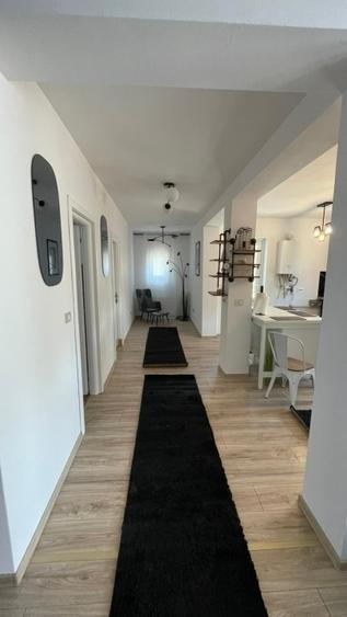 Casă individuală cu 4 camere cu Teren 720 Mp în Valea Lupului