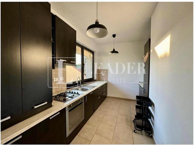 Apartament cu 3 camere decomandat în Exterior Nord