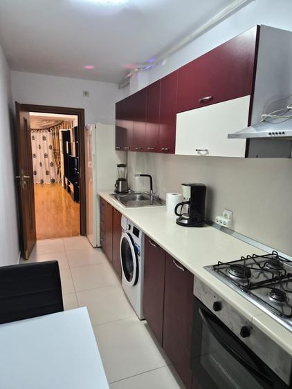 Apartament cu 2 camere decomandat, mobilat în Prelungirea Ghencea