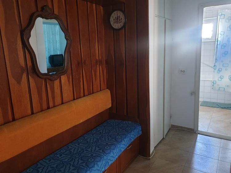 Apartament cu 2 camere decomandat în Boldești