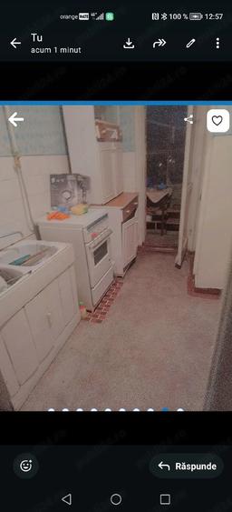 Apartament cu 3 camere decomandat în Petros