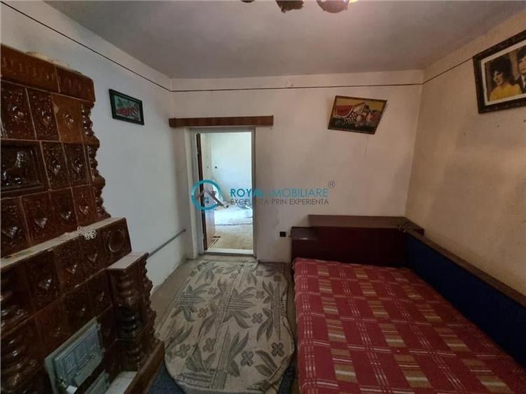Casă individuală cu 5 camere cu Garaj în Blejoi