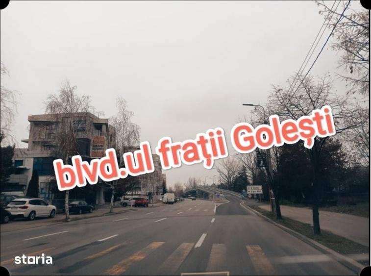 Garsonieră decomandată în Central