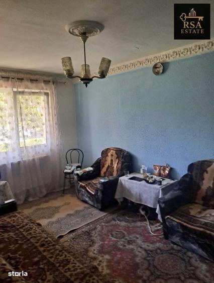 Apartament cu 3 camere decomandat în Ostroveni