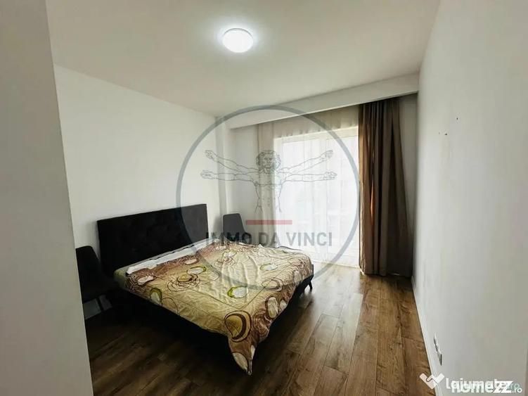 Apartament cu 3 camere semidecomandat în Mărăști
