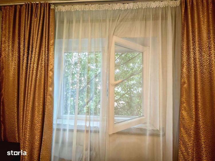 Apartament cu 2 camere semidecomandat în 1 Mai