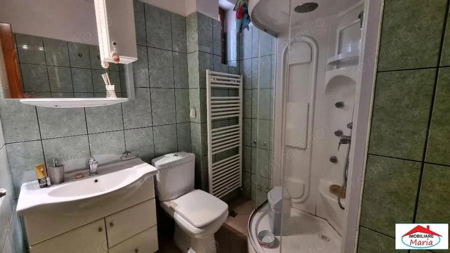 Apartament cu 4 camere decomandat în Titulescu