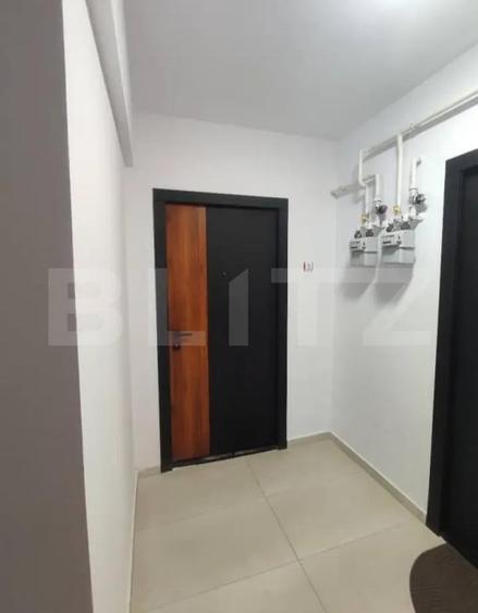 Apartament cu 2 camere semidecomandat, mobilat în Vișani