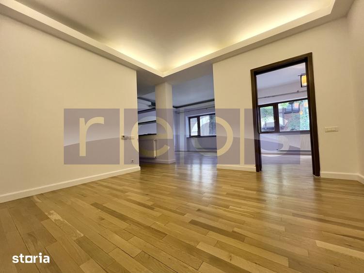 Apartament cu 3 camere în Primăverii